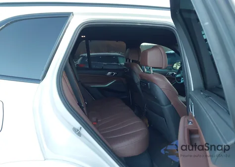 2020 BMW X5 M50I z USA, uszkodzony, nr VIN 5UXJU4C05LLE46015